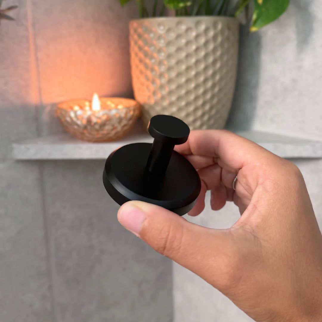 ModeVista GripLock™ Drill-Free Suction Hooks